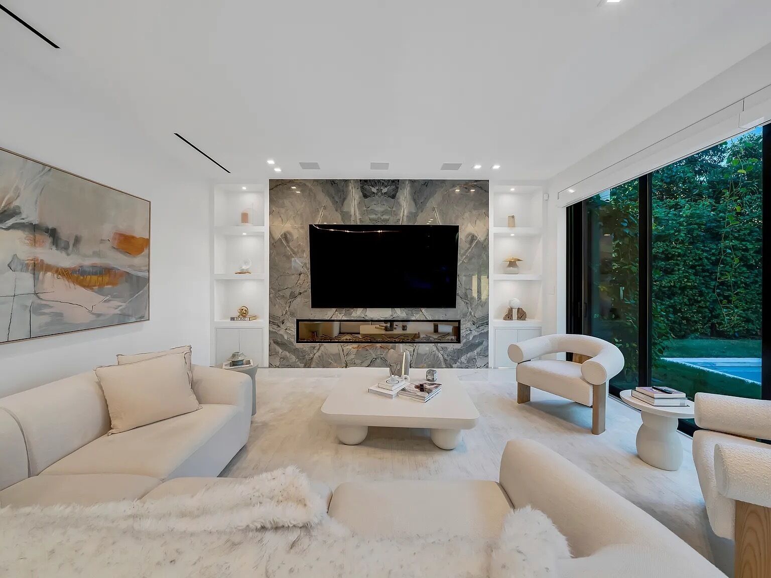 Luxury House | Living area