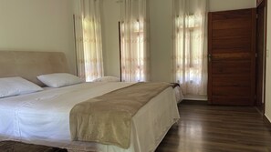 3 habitaciones, internet y ropa de cama 