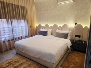 1 bedroom, iron/ironing board, WiFi, bed sheets - Hivernage Chic :Havre de Paix & Minimalist Design (Marrakech)