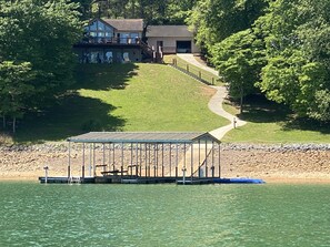 Exterior - Fawn Memories-Lakefront Home in Deerfield Resort with Stunning Norris Lake Views (LaFollette)
