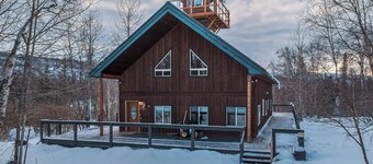 Denali Outpost Apartment for Large Groups