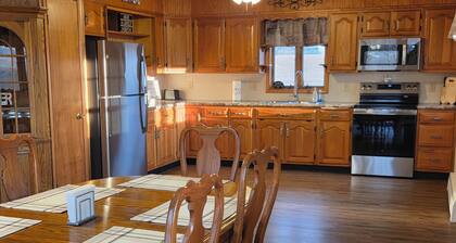 Pond-A-View 3-bedroom Rancher with views of the mountain and rolling fields.