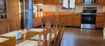 Pond-A-View 3-bedroom Rancher with views of the mountain and rolling fields.