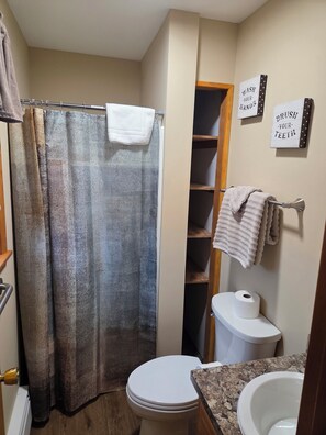 Luokittelematon kuva, 5 kautta 16, painike