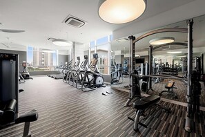 Fitness facility - Landing | Amazing 1BD, Pool, Gym (Houston)