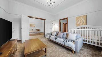 3 Schlafzimmer, Bügeleisen/Bügelbrett, WLAN, Bettwäsche