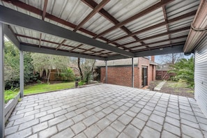 Property grounds - Charming Cozy Home Near Local Shops & Chadstone SC (Camberwell)