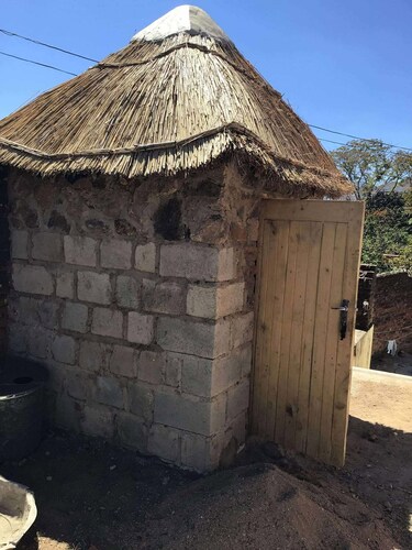 Nankhonde Lodge - Cosy accommodation   near to Blantyre City Centre