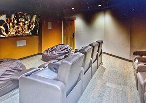 Nicht klassifiziertes Bild, 2 von 13, Schaltfläche