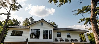 Windy River Ecolodge 