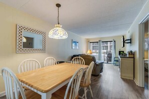 Interior - 144 East 104 (Ocean City)