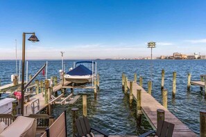 Marina - Bayfront Paradise, Pool, Boat Slip, Townhome (Ocean City)