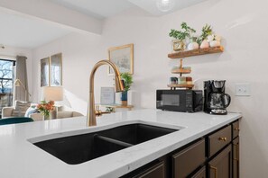 Interior - Cozy Branson `Ozark Getaway`|Walk-In |+FreeTickets (Branson West)