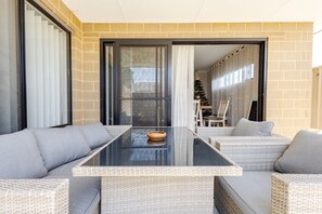 Interior - Spacious 4BR Home with Garage (Success)