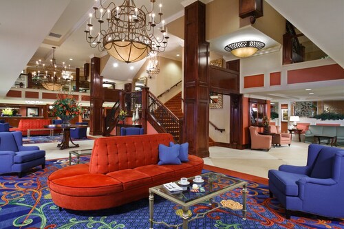 Adventure Awaits! Family-friendly Villa Roma Resort with Activities