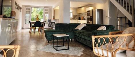 リビング エリア