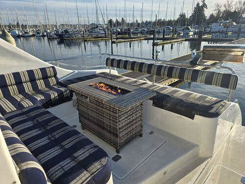 3-bedroom yacht in the heart of downtown Olympia.