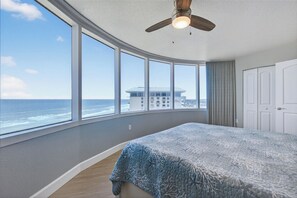 2 bedrooms, WiFi - Good Morning Sunshine at Peck Plaza *New Listing* (Daytona Beach Shores)