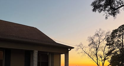 2-bedroom waterfront bed & breakfast in lovely Perdido Key with private dock