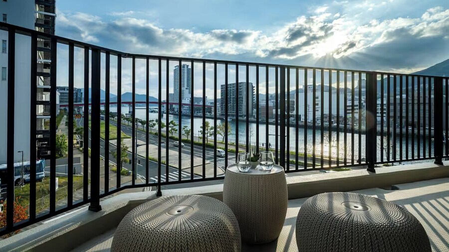 ZEE HAVEN Nagasakiekimae