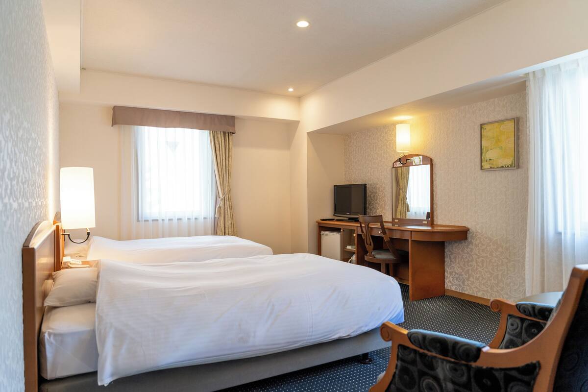 In-room safe, desk, laptop workspace, blackout drapes