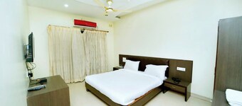 Hotel Sai Palace Executive Lodging