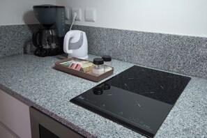 Private kitchen - Lisbon Serviced Apartmentos - Campos (Lisbon)