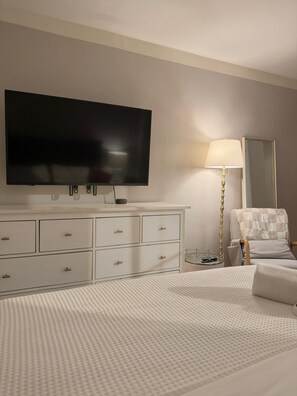 1 habitación, tabla de planchar con plancha, wifi y ropa de cama 