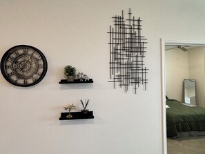 3 dormitorios, tabla de planchar con plancha, Internet y ropa de cama