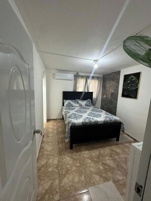 2 bedrooms, iron/ironing board, WiFi, bed sheets - Mins to Bávaro Beach • Beach Access • 2BR/Sleeps 4 (Punta Cana)
