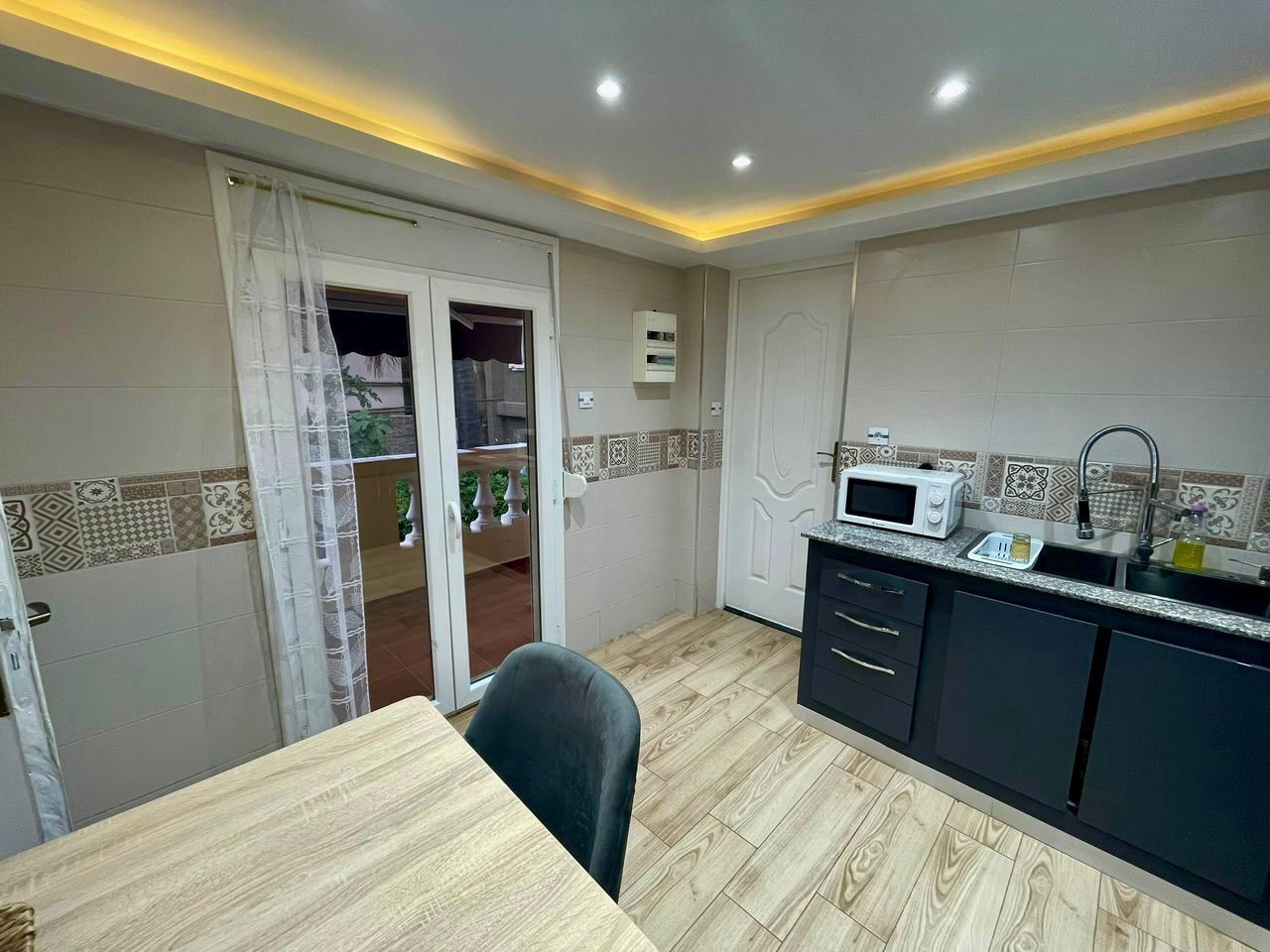 Kursi makan untuk bayi