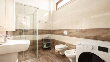 House | 3 bilik tidur