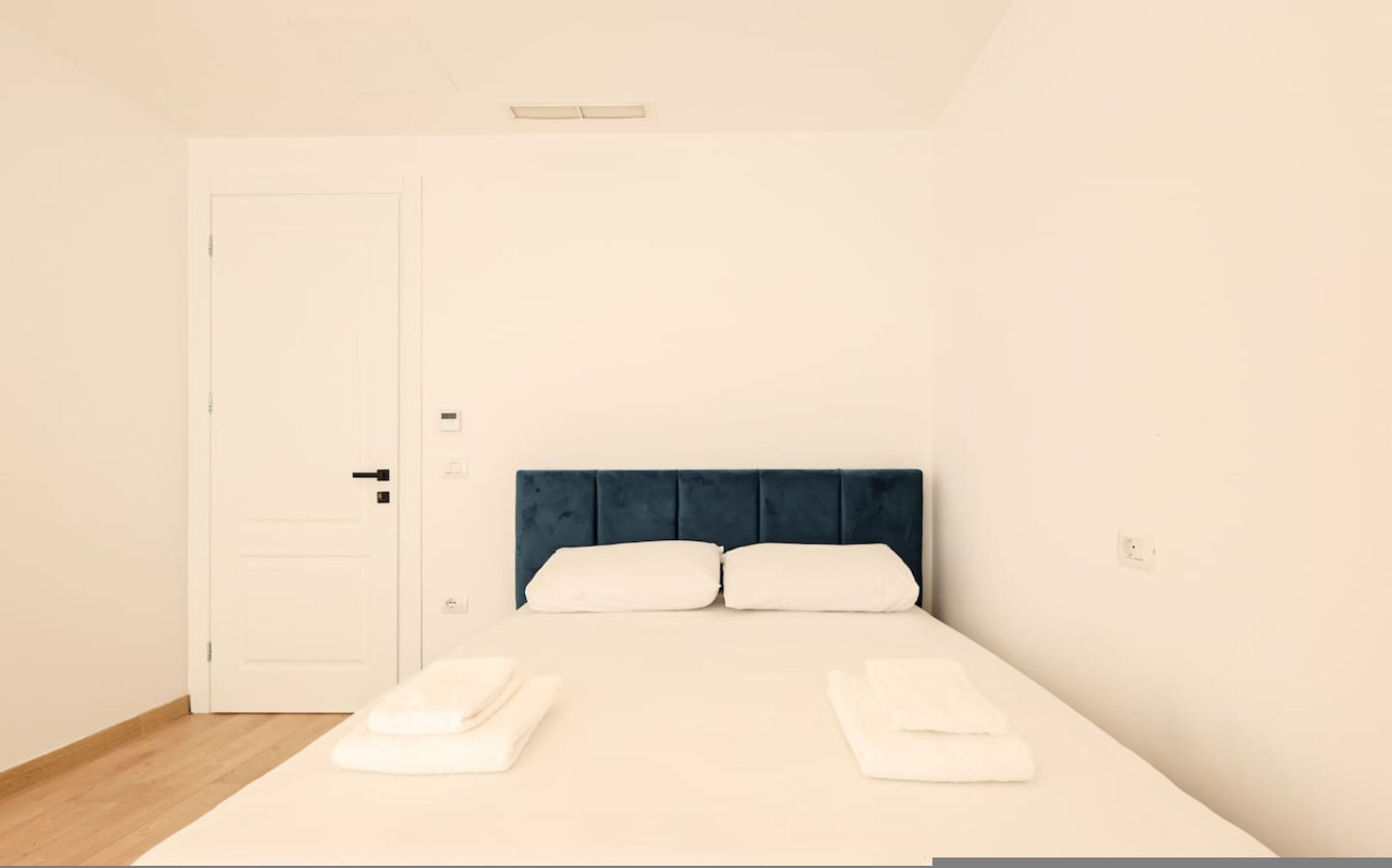 House, Smoking | 4 bedrooms
