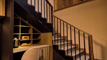 Executive Studio | Interior