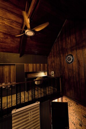 Interior - Premier Cabins  (Accra)