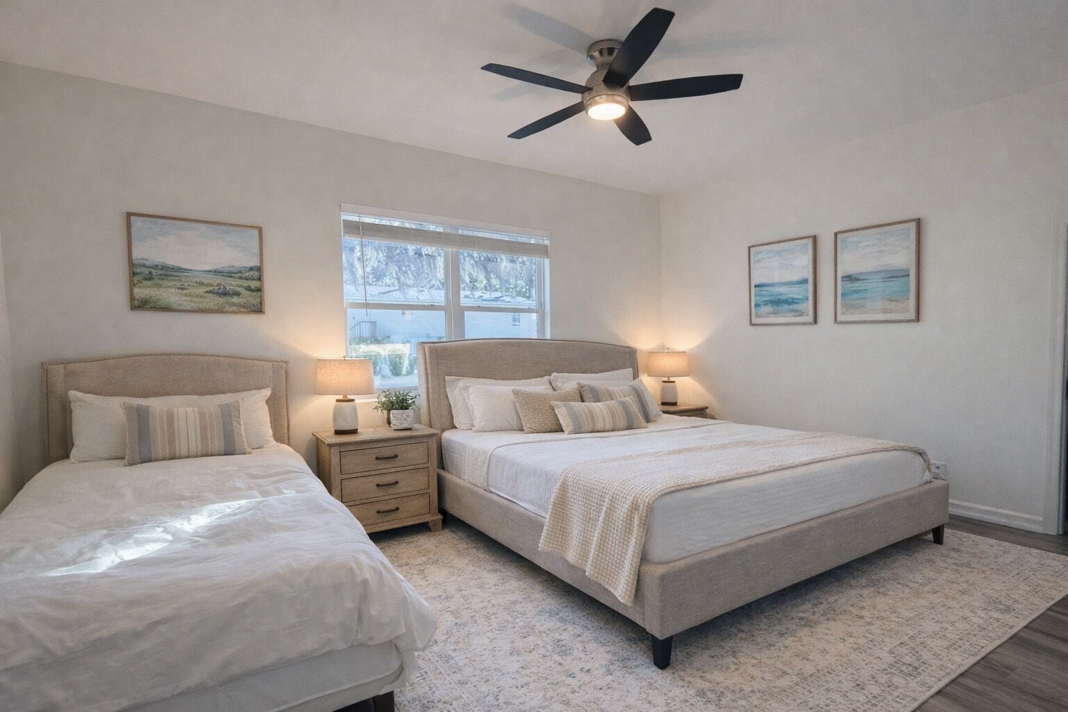 Iron/ironing board, WiFi, bed sheets