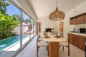 Villa | Dining room - Lumi Villa by Betterplace (Pecatu)
