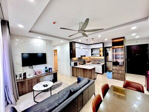 Apartment, 3 Bedrooms, Balcony, Lake View | Living area - Hopo Apt - Vinhomes D'capitale Luxury (Ha Noi)