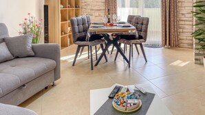 TV - Apartment DaNi by Interhome (Pula)
