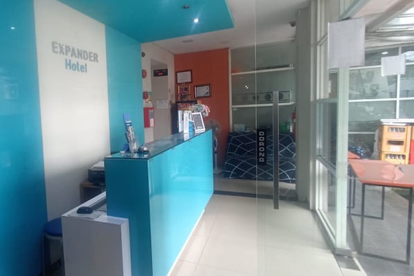 Unclassified image, 1 of 16, button - Collection O Near Exit Toll Gayamsari (Semarang)