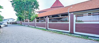 Hotel O Banuwa Family Residence