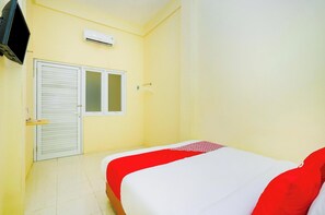 Quarto casal standard, 1 cama de casal | Wi-Fi de cortesia, roupa de cama