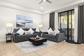 リビング エリア