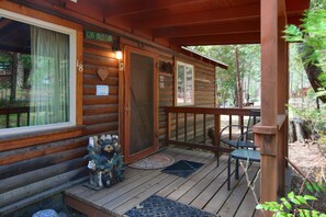 Chalet (1 Bedroom) | Interior