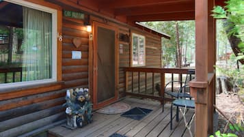 Chalet (1 Bedroom) | Interior