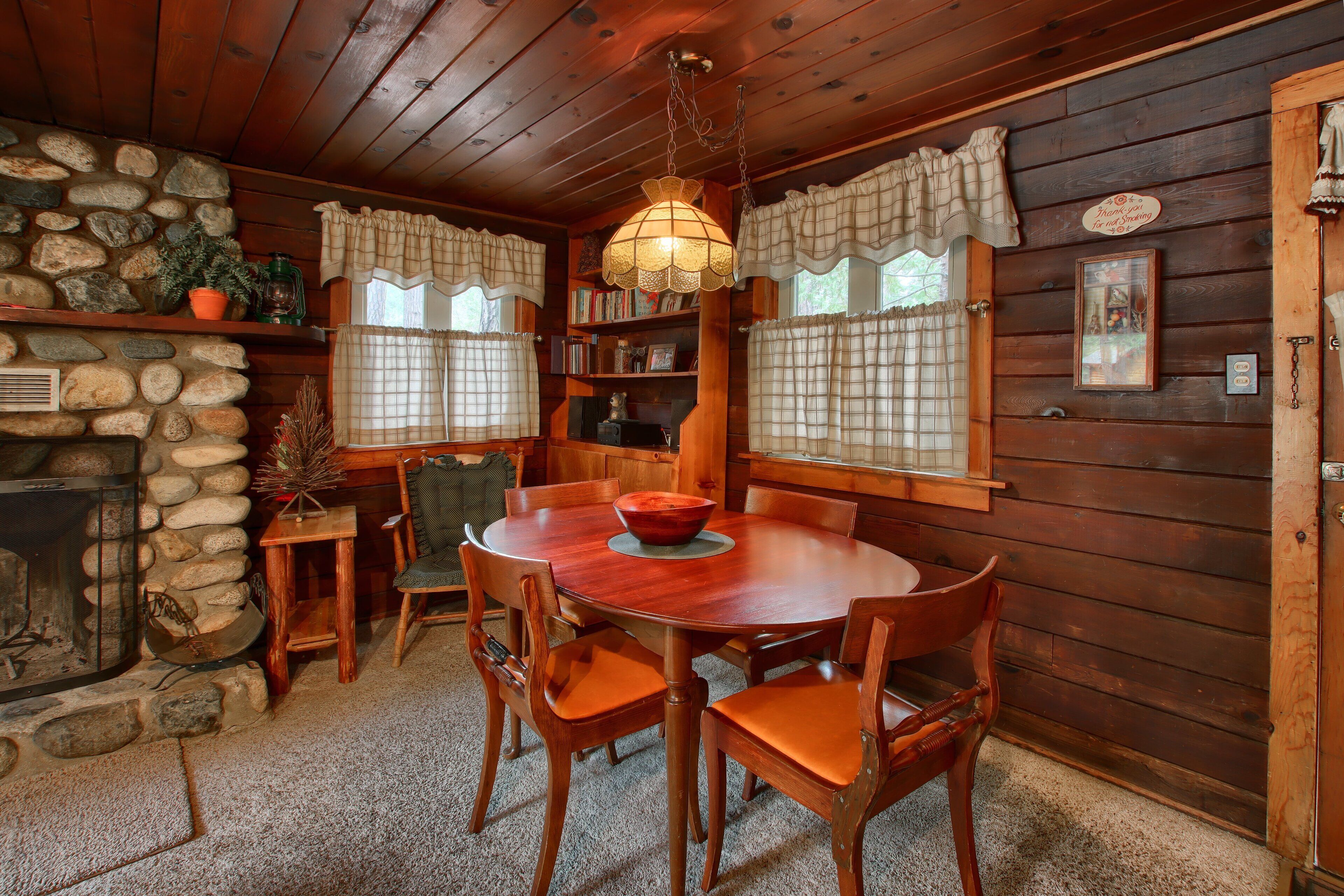 Chalet (1 Bedroom) | Interior
