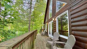 Chalet (4 Bedrooms) | Interior