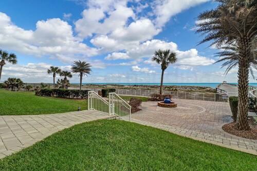 108 Amelia by the Sea