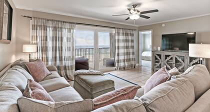 6th Floor, Updated and Beautiful! Oceanfront Condo With Balcony, Fishing Pier
