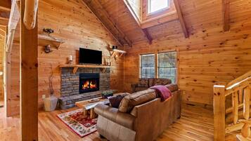 Chalet (3 Bedrooms) | Interior